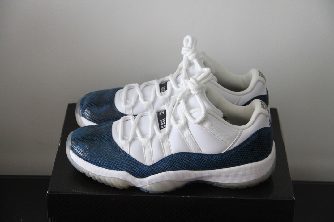 Jordan retro 11 low ie navy snakeskin hotsell