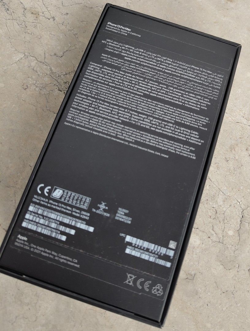 Apple EMPTY Boxes, Men's Fashion, Watches & Accessories, Accessory