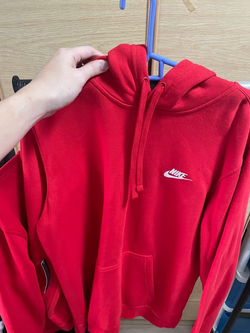 assorted clothes (Category: Tshirts & Polo Shirts) located in Singapore. Submitted by everything.is.steal (Listing ID 1275938578, Image 2). Description: range of diff clothes with diff brands pm to find out more about clothes size and price .