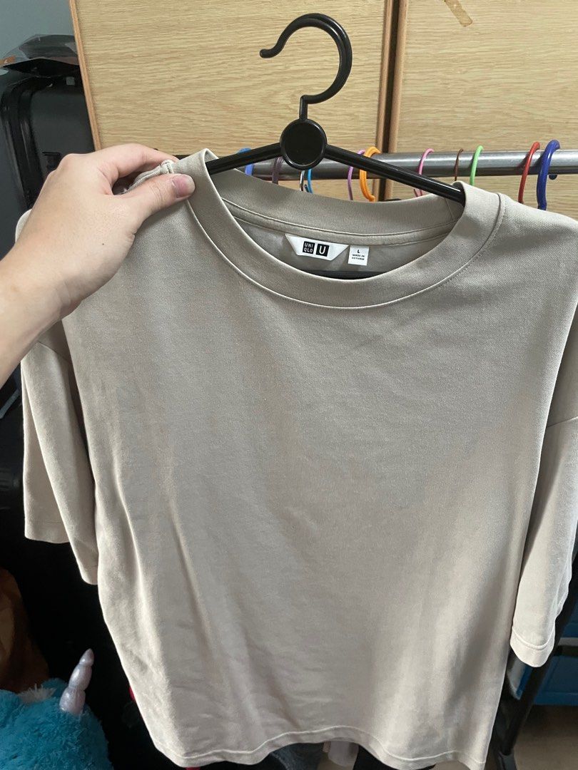 assorted clothes (Category: Tshirts & Polo Shirts) located in Singapore. Submitted by everything.is.steal (Listing ID 1275939471, Image 3). Description: lots of different clothes with a range of brands pm to find out more about sizing as well as price .