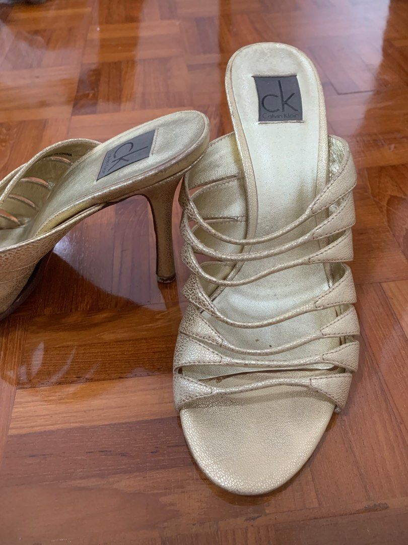 Calvin klein shop gold heels
