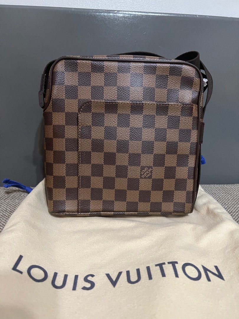 Authentic Louis Vuitton Crossbody Bag (Category: Luxury Bags & Wallets) located in Makati City. Submitted by ownstuff27 (Listing ID 1275890866, Image 1). Description: Authentic Louis Vuitton Crossbody Bag - OLAV PM. Comes with dustbag only. .