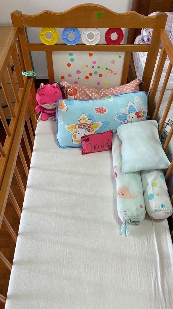 Olx baby best sale crib