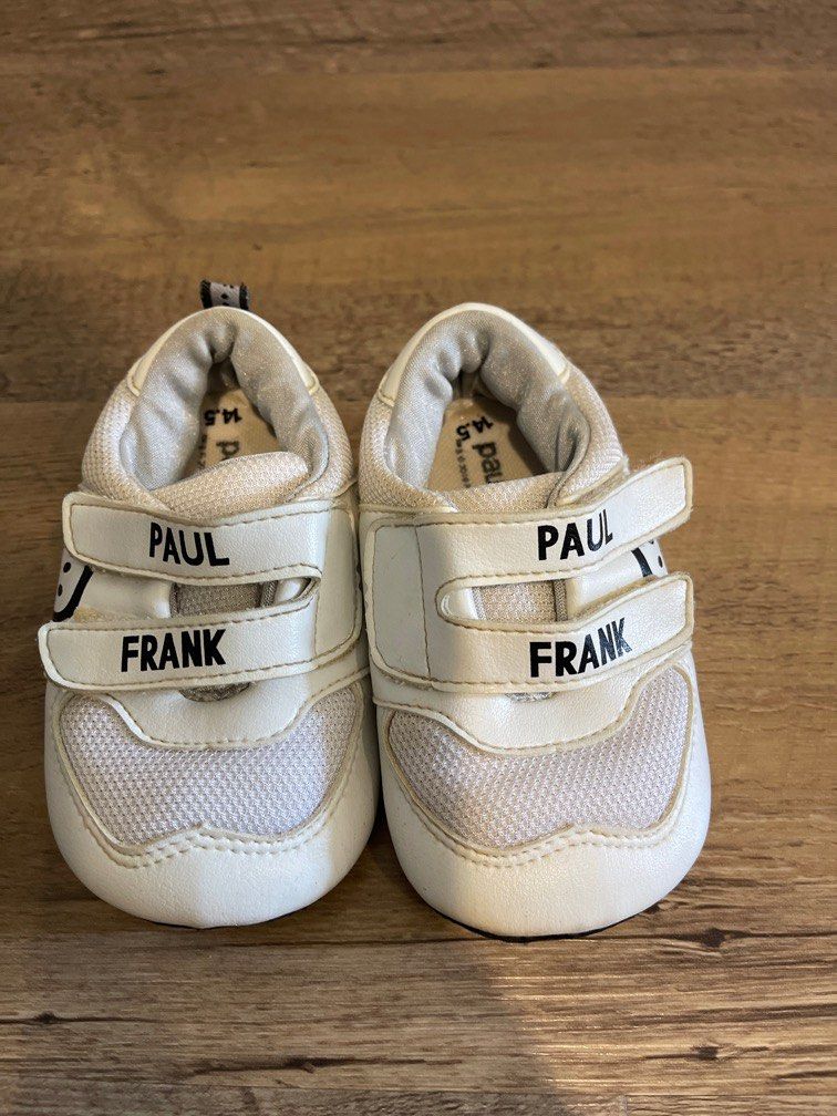 Newborn boy shoes top