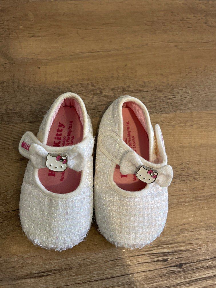 Cute infant girl shoes top
