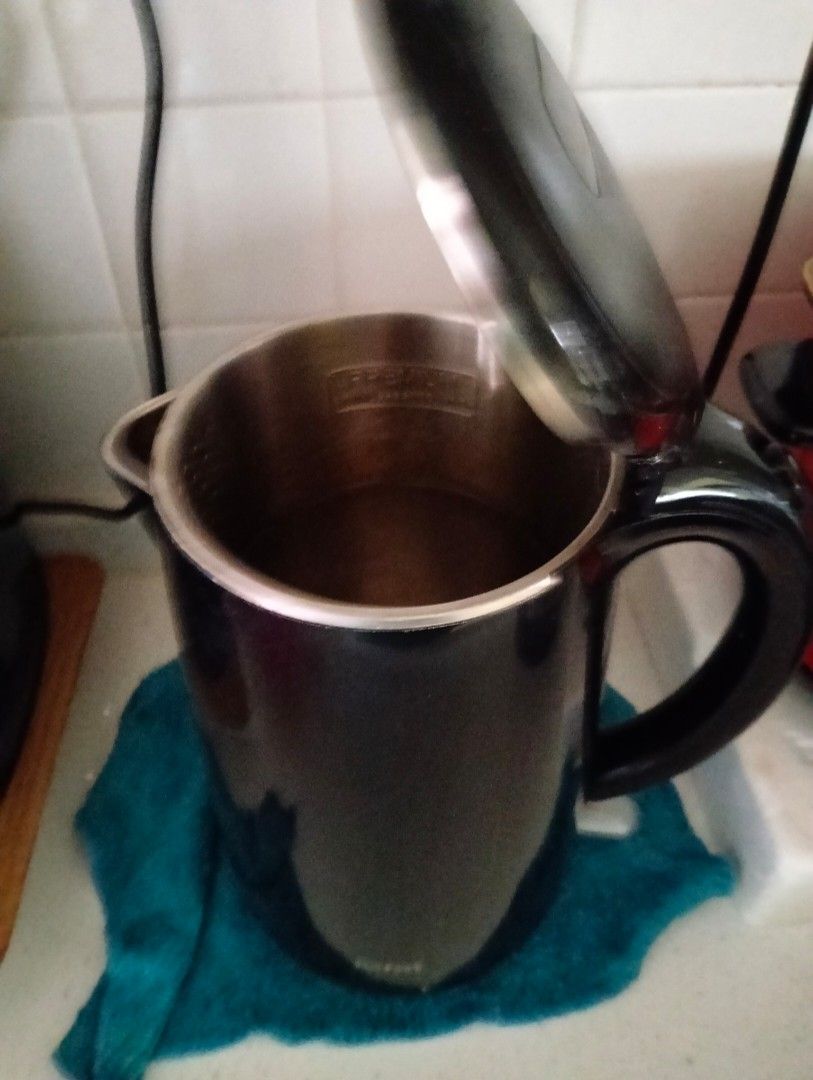 Best deals used in good conditions Kettle, TV & Home Appliances