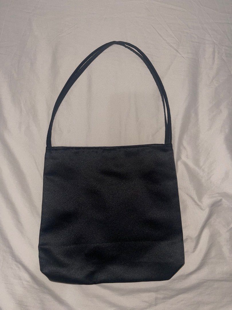 Black Shoulder Bag, Women's Fashion, Bags & Wallets, Shoulder Bags on ...