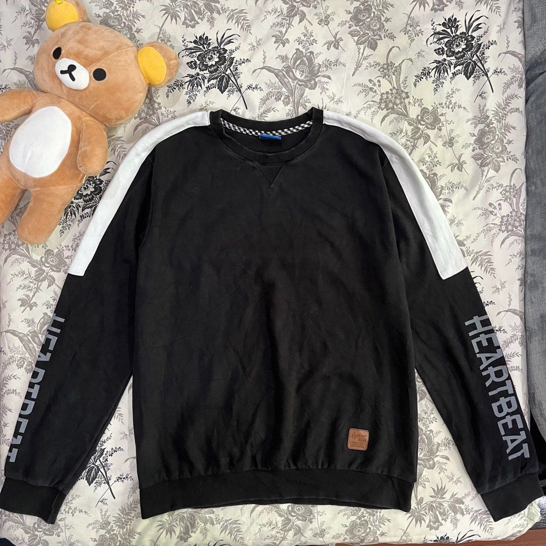 Black sweater, Men's Fashion, Coats, Jackets and Outerwear on Carousell