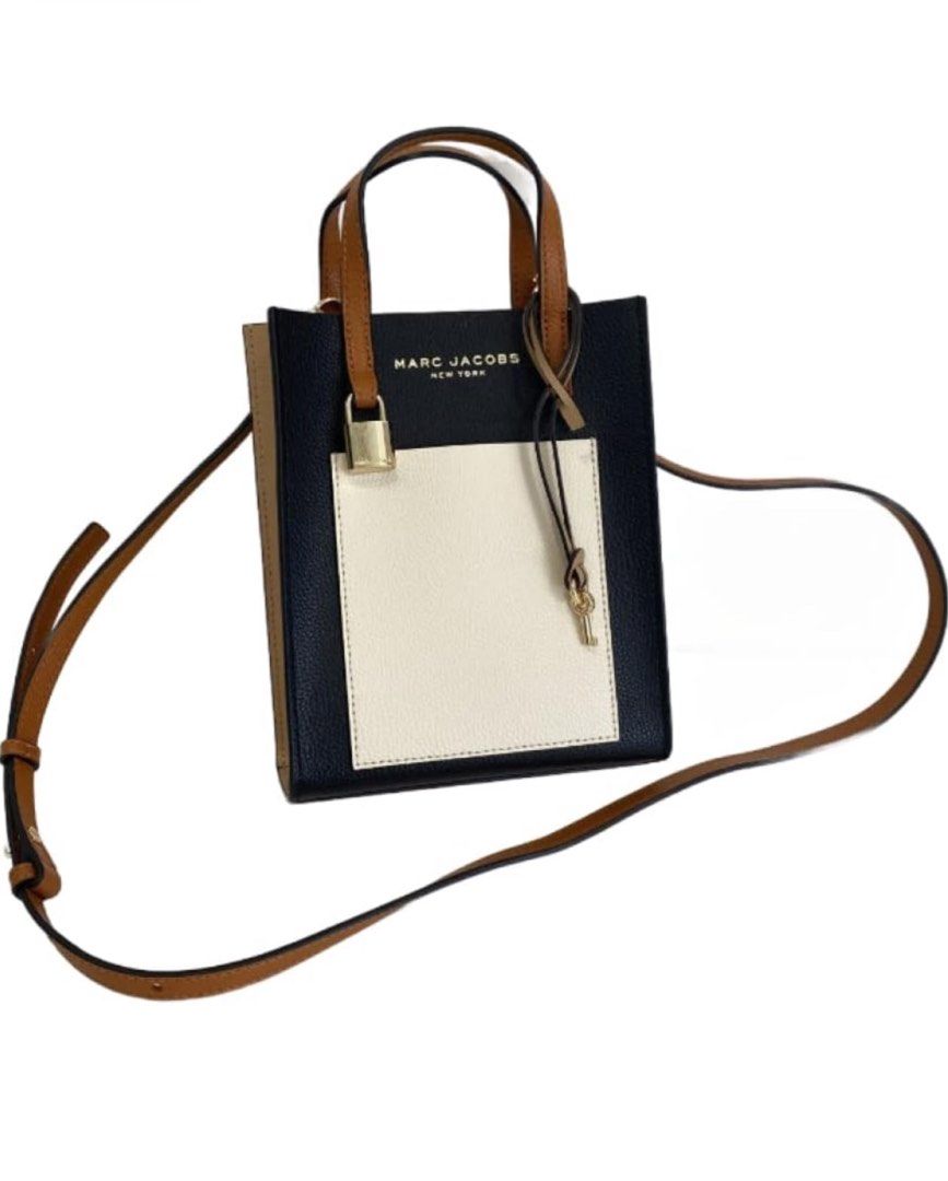 Marc jacobs the clearance mini sling bag