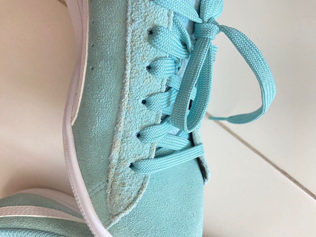 BNWT PUMA Soft Suede Sport Shoes size 5.5 38.5 Women s Fashion