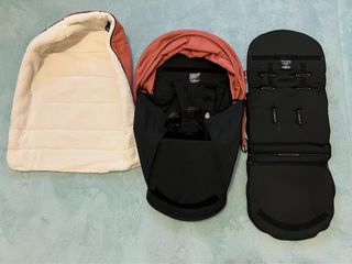（分類：）位於 。 由 Akalismom 提交（商品編號 1275921624，圖片 1）。簡介： 。