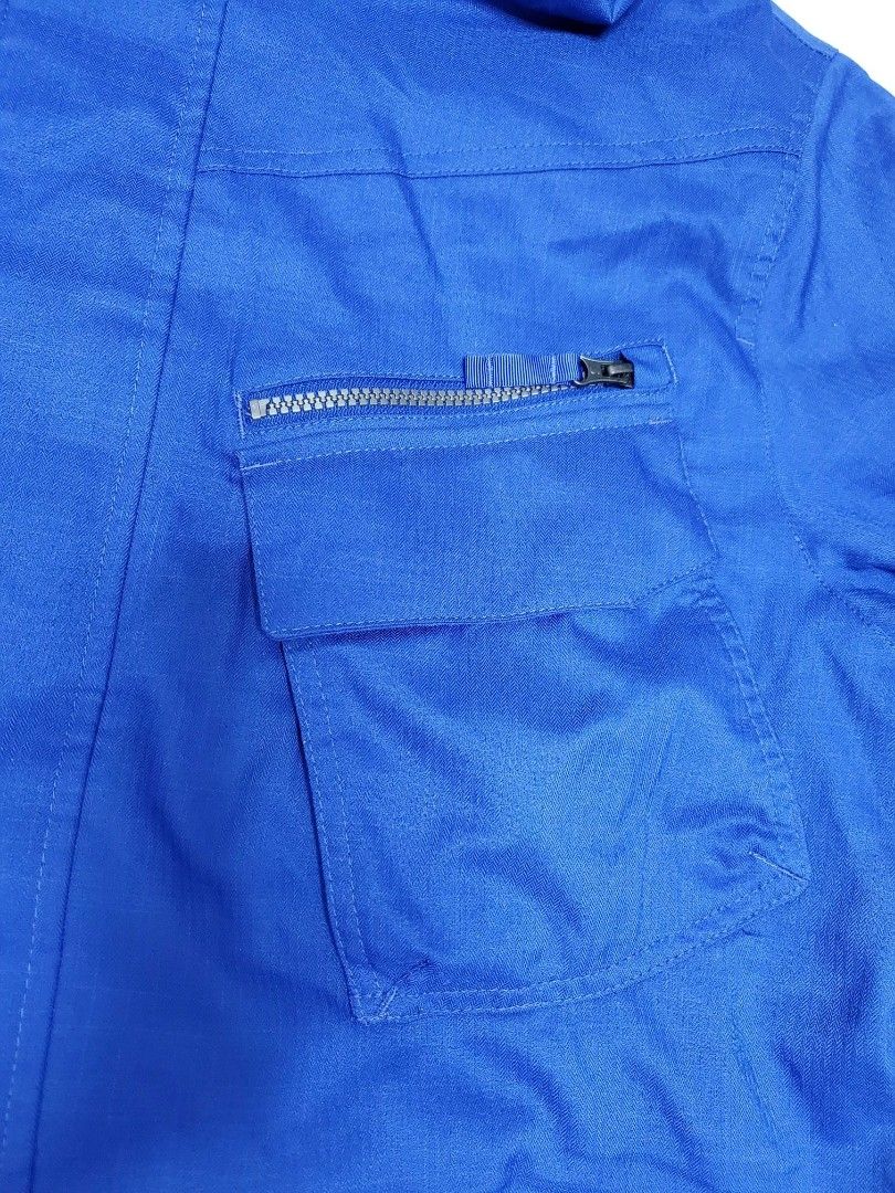 Burton traction jacket M L Carousell