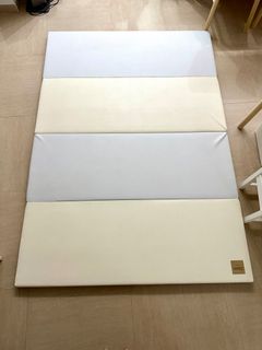 （分類：）位於 。 由 miniwater 提交（商品編號 1275891700，圖片 1）。簡介： 。