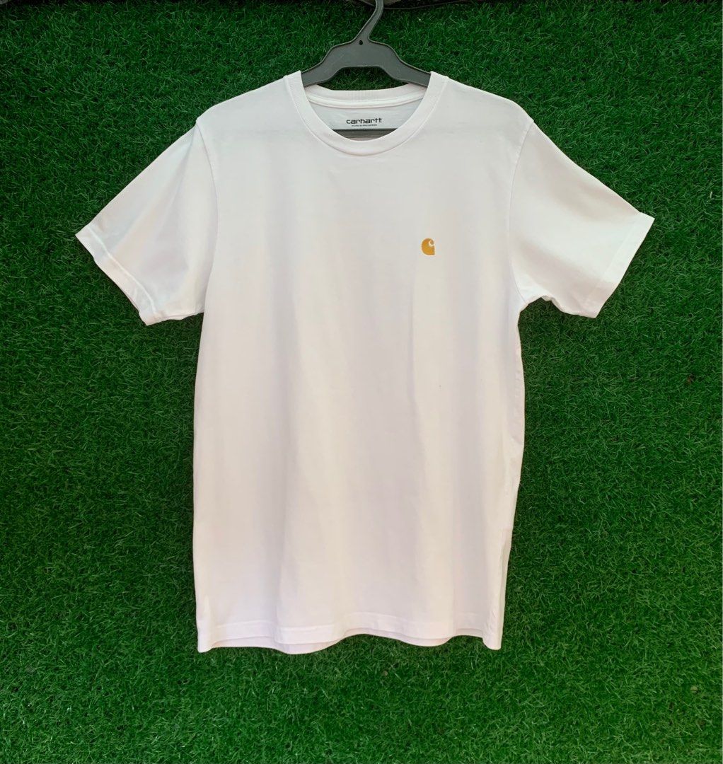 Carhartt Plain tees Women s Fashion Tops Shirts on Carousell