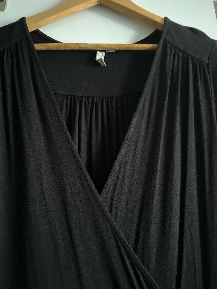 Casual black wrap dress online