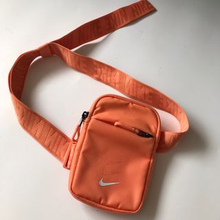 Nike Original Essential Small Hip Pack Sling Bag Cross Body Sling for Running Workout 