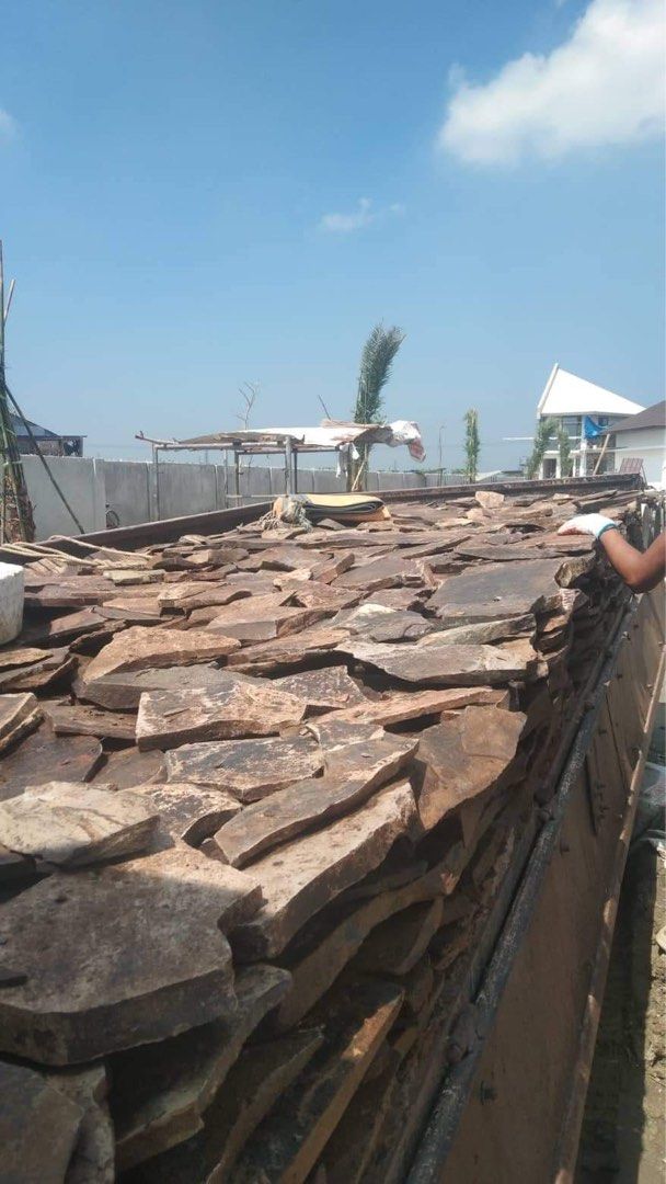 Crazy cuts slates for wall cladding (Category: Construction & Building Materials) located in Santa Maria. Submitted by rcjoycestonetrading (Listing ID 1276139528, Image 1). Description: Sold per sqm For wall cladding Please visit our profile for more materials. .