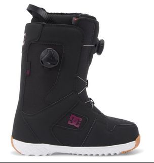 Affordable snowboard shop boots