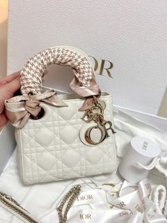 （分類：）位於 。 由 realclassluxury 提交（商品編號 1240778708，圖片 1）。簡介： 。