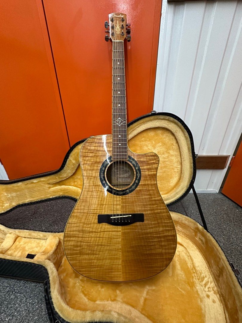 T bucket 400ce flame top