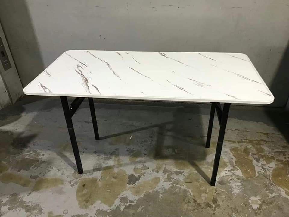 Foldable table cash on delivery (Category: Tables & Sets) located in Quezon City. Submitted by joycemanahan (Listing ID 1275892706, Image 3). Description: Foldable Folding Table COD ☑ON HAND ON HAND ON HAND FOLDABLED COMPUTER DESK TABLE 💯 AVAILABLE SIZES ✅ 80*40*75 ✅ 90*60*75 ✅ 100*40*75 ✅ 100*60*75 ✅ 120*40*75 ✅ 120*60*75 💯 AVAILABLE ON HAND 💯 GOOD QUALITY 💯 HEAVY DUTY 💯 AFFORDABLE PRICE 💯 MATIBAY AT PANGMATAGALAN AT SUBOK NA NG KARAMIHAN 