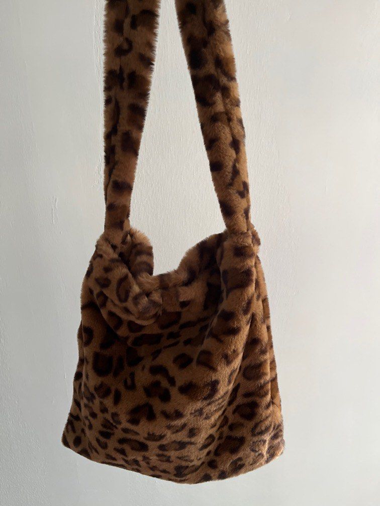 Fur bag outlet leopard