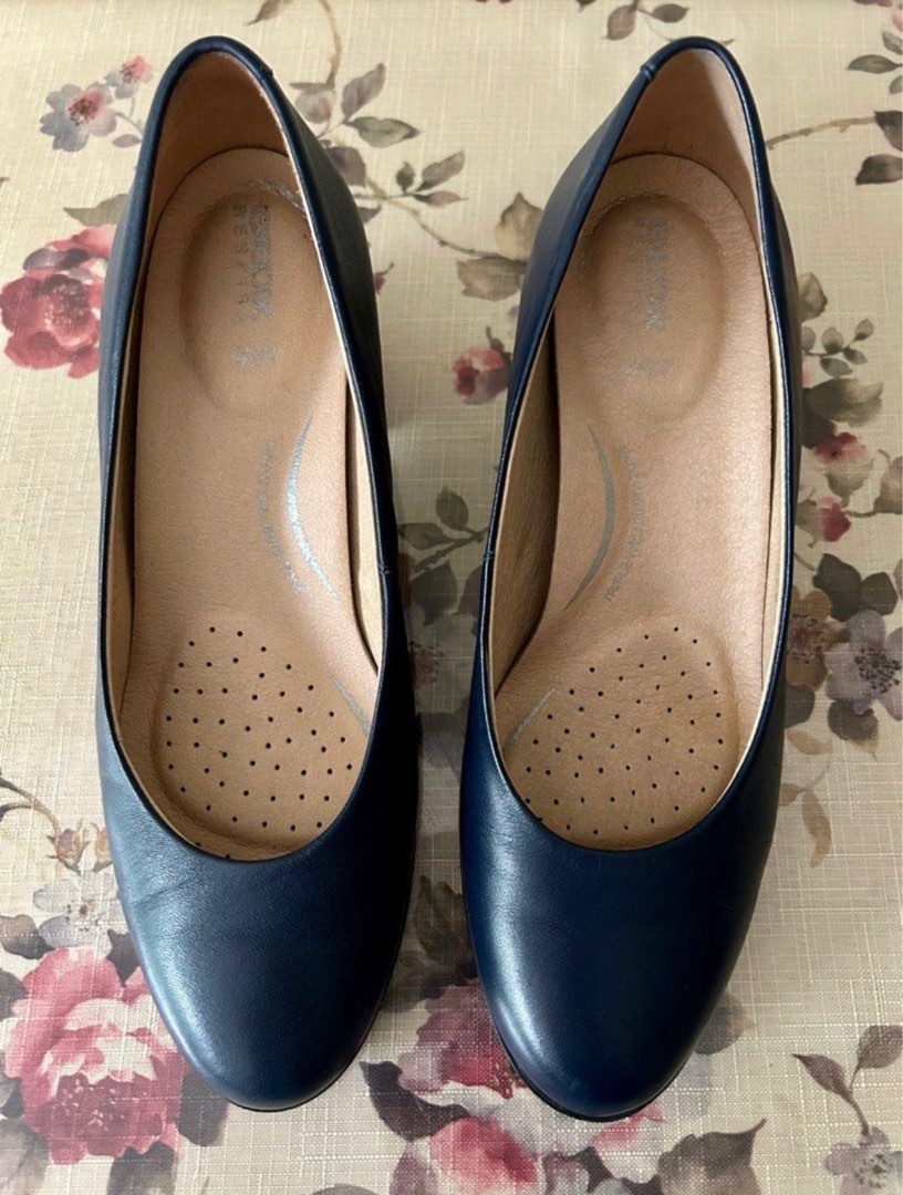 Navy 2 inch best sale heels