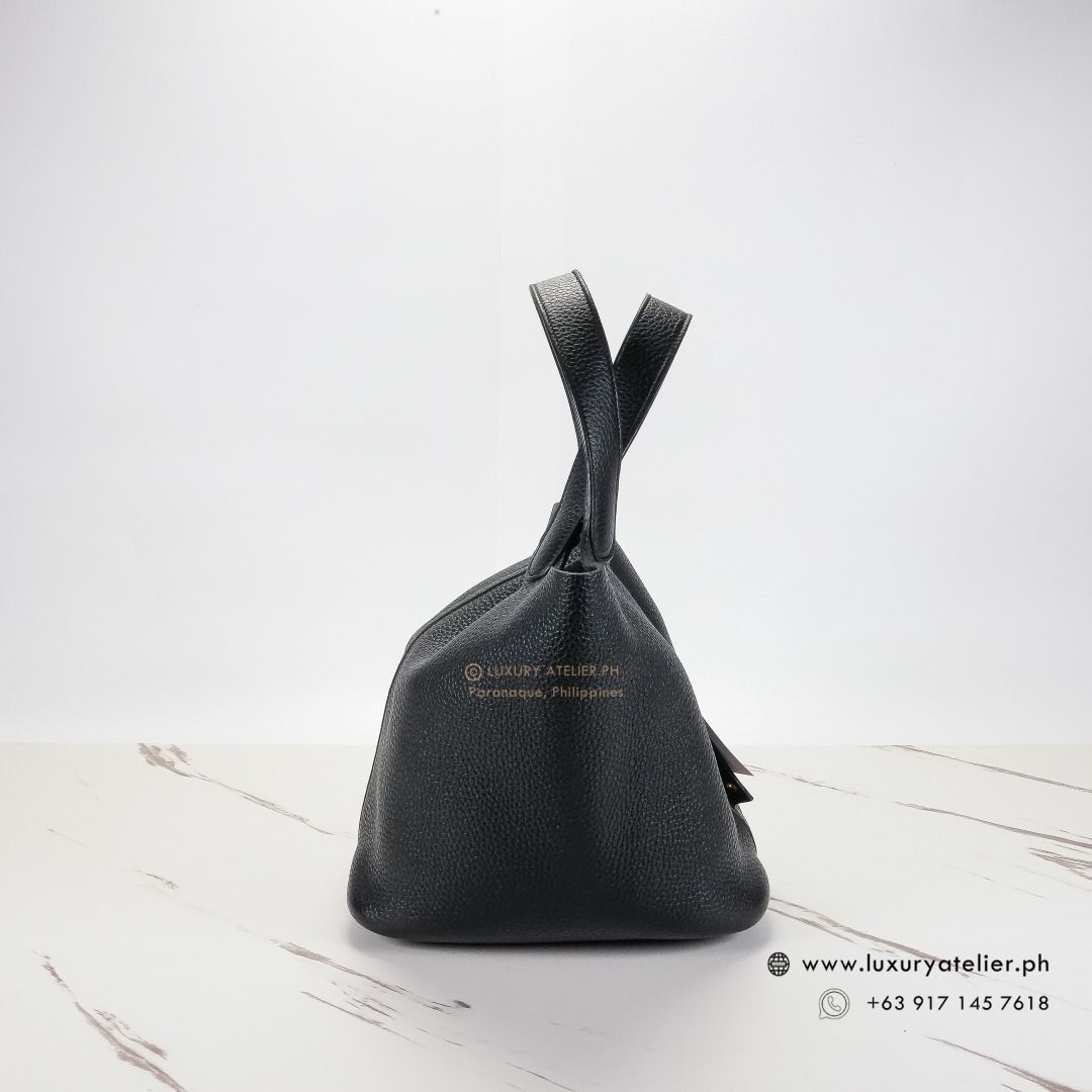 HERMES Picotin 22 Black GHW (Category: Luxury Bags & Wallets) located in Paranaque City. Submitted by luxuryatelier.ph (Listing ID 1275940897, Image 3). Description: CASH / LAYAWAY*: Php 175,400 only (*Up to 6 weeks installment) CARD* : Php 182,500 only (*Up to 6 months installment) Model: Picotin 22 Black GHW; Date Code: Stamp Y - 2020 Rating: 8.5-9/10 Excellent (Very minimal signs of usage) Material: Clemence; Color: Black; Hardware: GHW Size: 