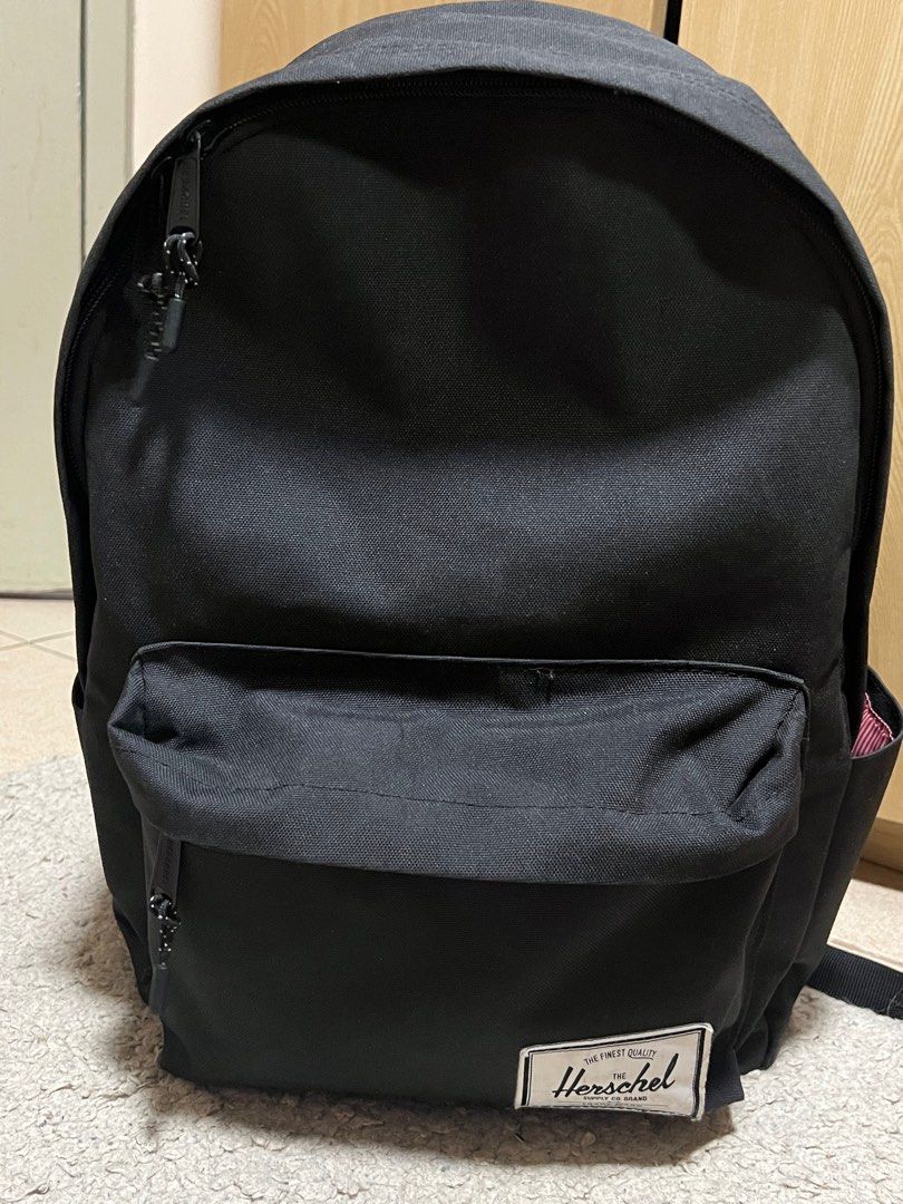 HERSCHEL CLASSIC X-LARGE (BLACK) (Category: Backpacks) located in Mabalacat. Submitted by redclutters (Listing ID 1276024630, Image 1). Description: - authentic herschel bought from travel club ph website - can do shipping (j&t/lbc) shoulder by the buyer - can do swap for herschel nova or for sale for ₱3500 - no sign of damage .
