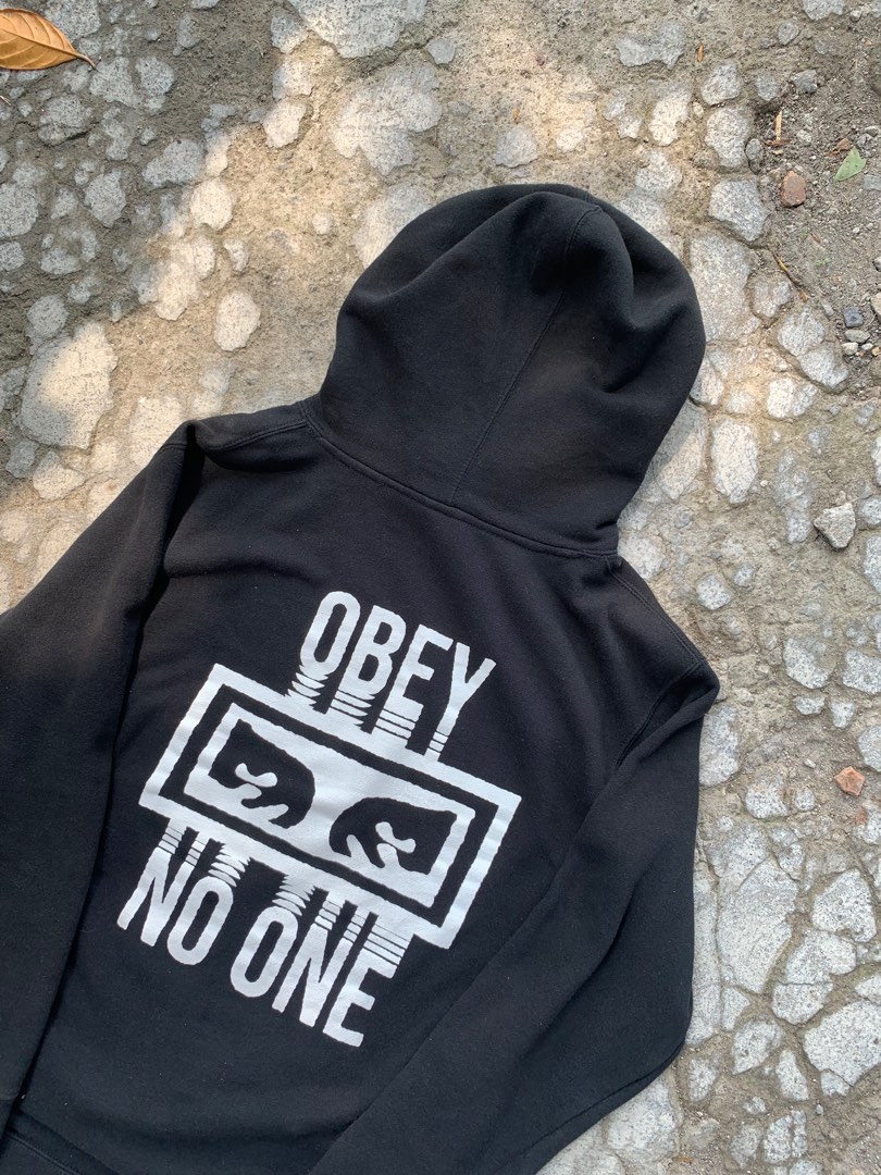 Hoodie obey no one Fesyen Pria Pakaian Baju Luaran di Carousell