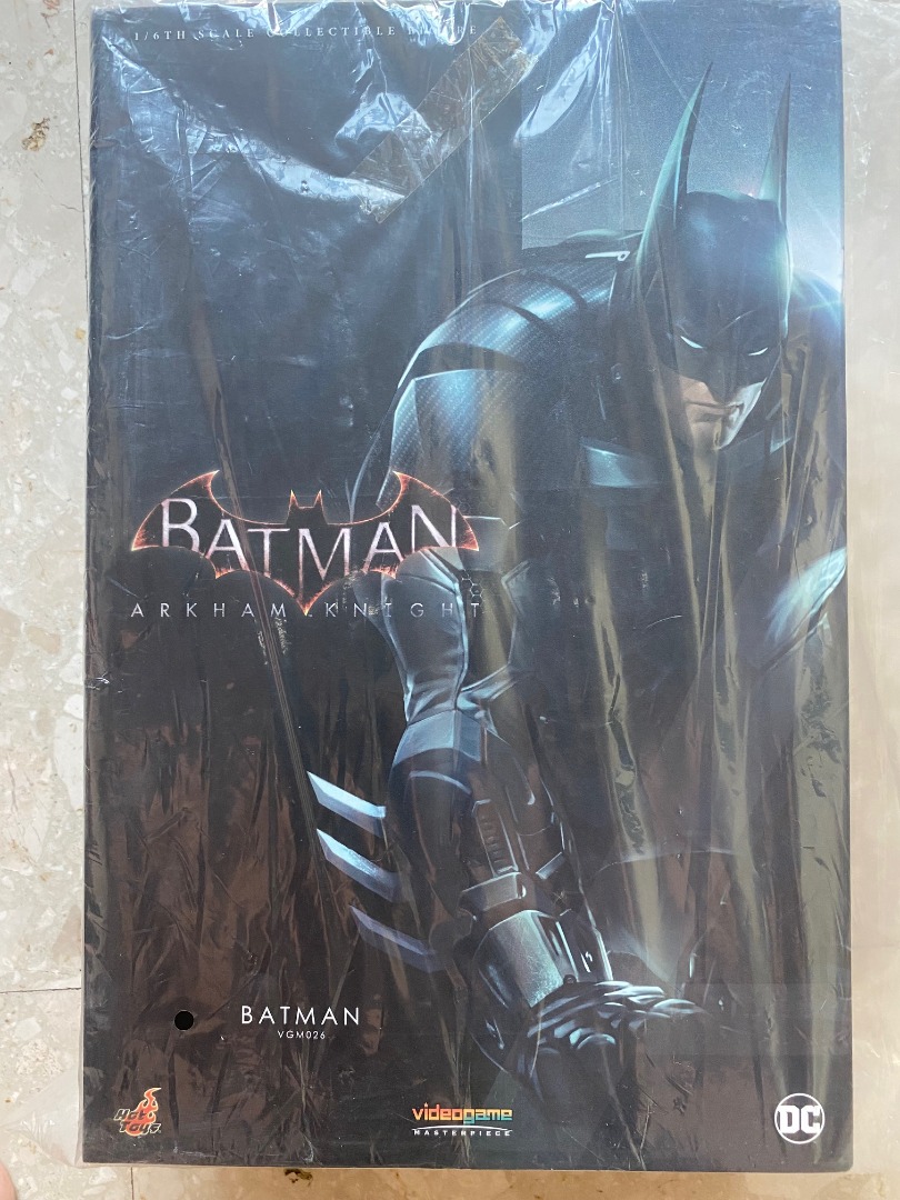 Hot Toys Videogame Masterpiece VGM26 - Batman: Arkham Knight - Batman 1 ...