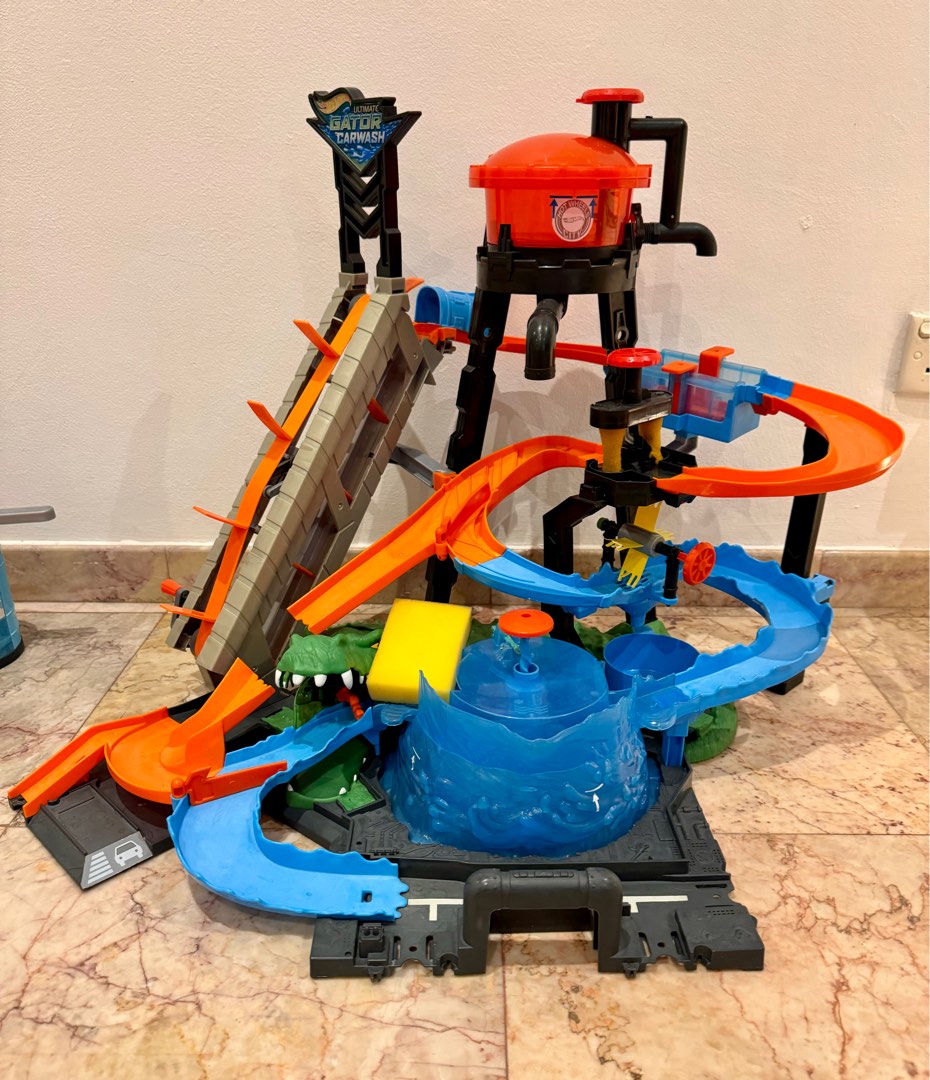 Hot wheels car wash sales alligator