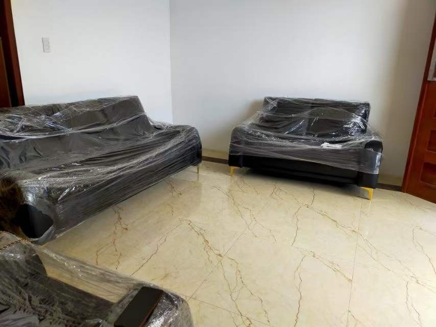 House for Rent Multinational Village (Category: House & Lot) located in Manila. Submitted by olxph_222526558 (Listing ID 1275905209, Image 3). Description: Multinational Village house for Rent/Sale Bedroom 6 Bathroom 7 Powder room Maids room Garden Parking For rent 120,000.