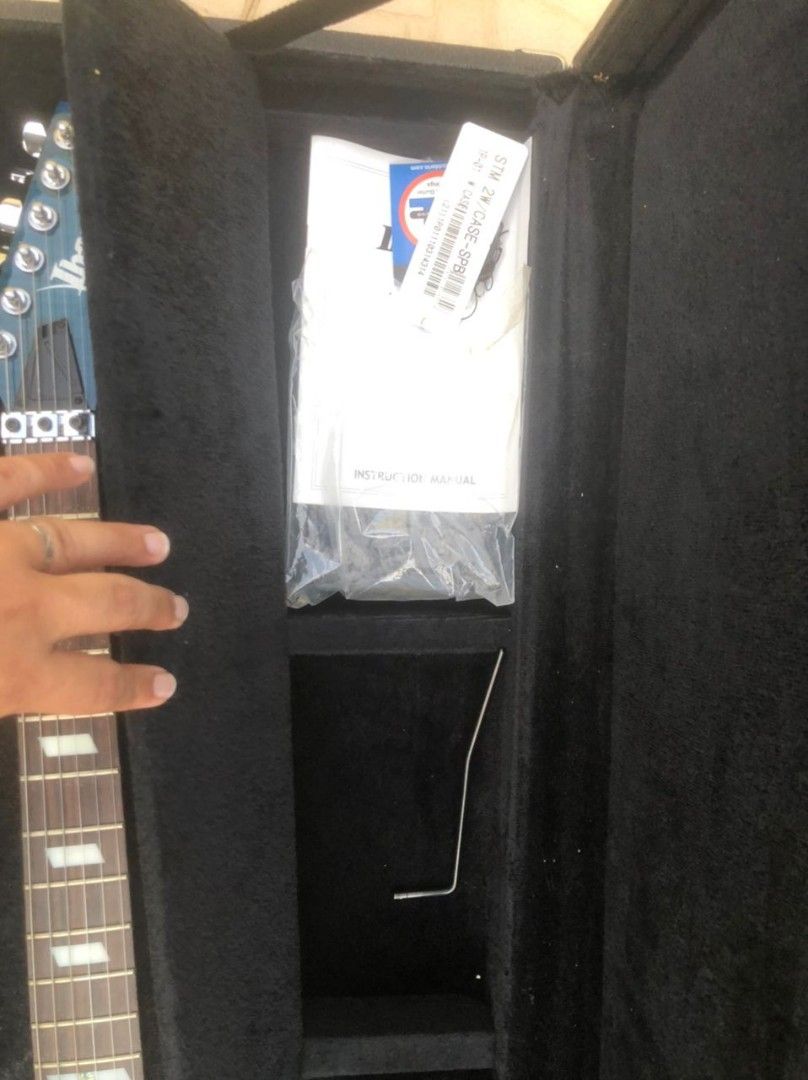 IBANEZ ICEMAN STM2 SIGNATURE GUITAR WITH IBANEZ HARD CASE Hobbies
