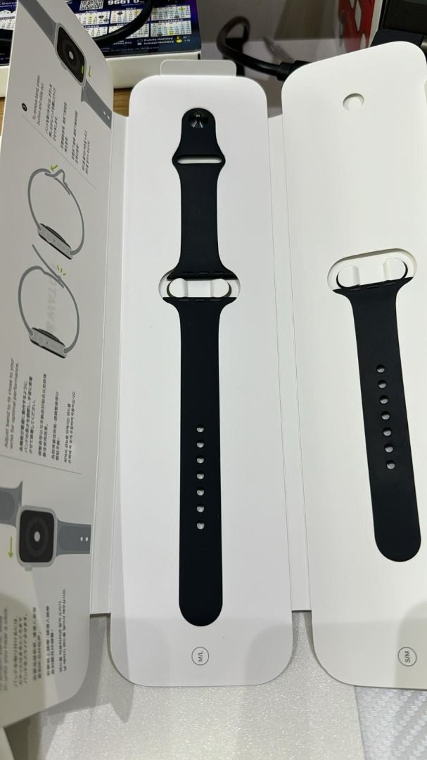 iWatch Series 4 Celluar GPS 44mm Space Gray Aluminum Case