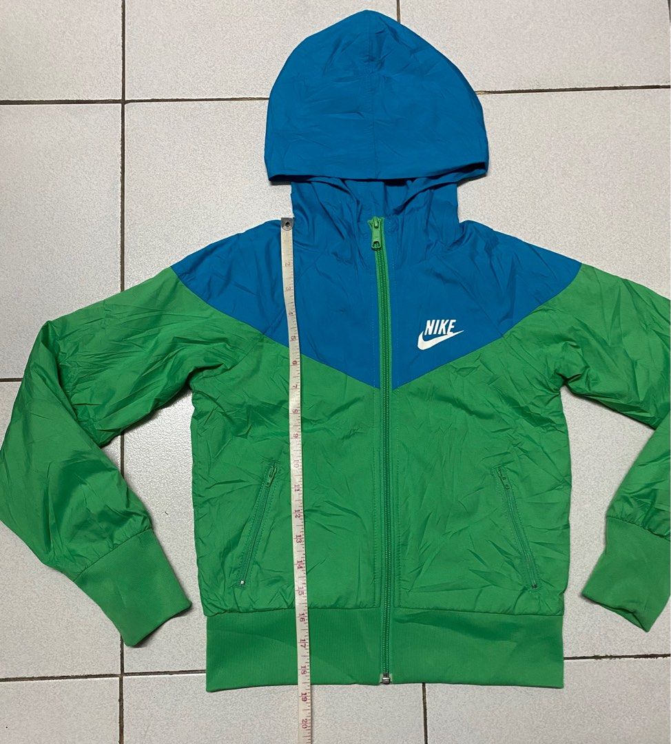 Kids Nike Windbreaker Jacket Babies Kids Babies Kids Fashion on Carousell