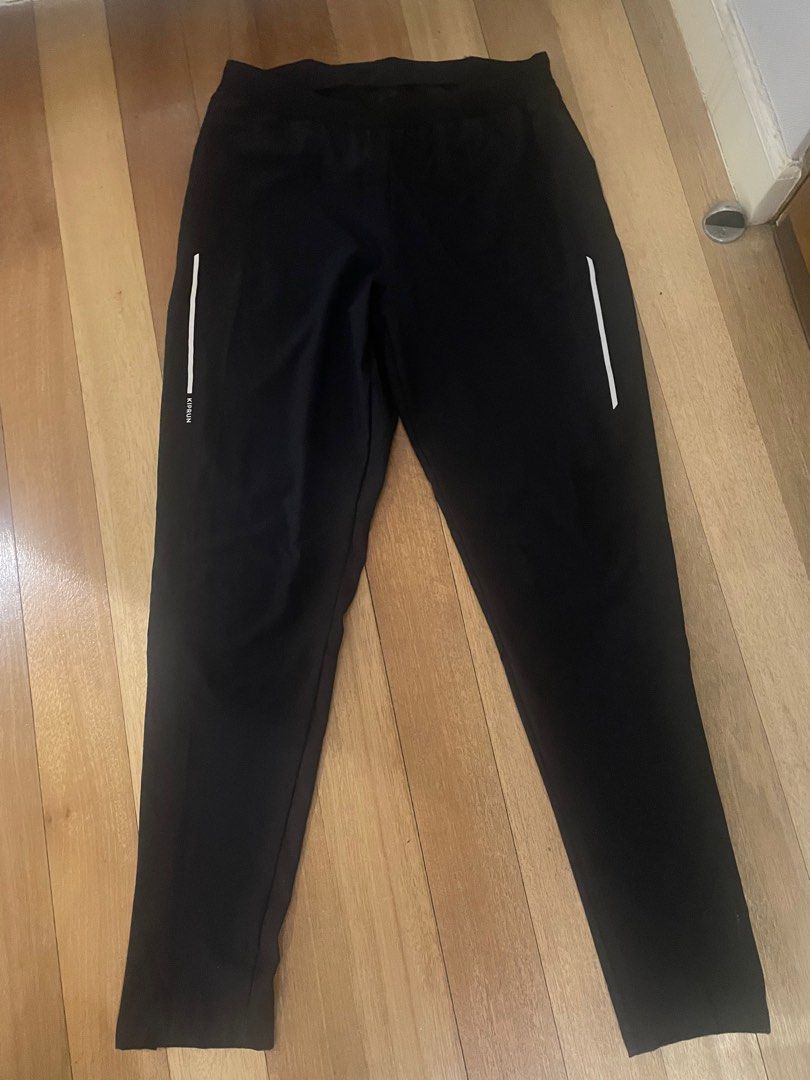 Kiprun Sweatpants (Category: Activewear) located in Manila. Submitted by alyxstudihoe (Listing ID 1275944666, Image 1). Description: Condition: 10/10 - Barely used - Can even fit waist 29-30 (my size) Mode of Payment: GCash (preferred), Cash on Delivery also works Either J&T or LBC; buyer should shoulder the shipping fee unless stated otherwise.
