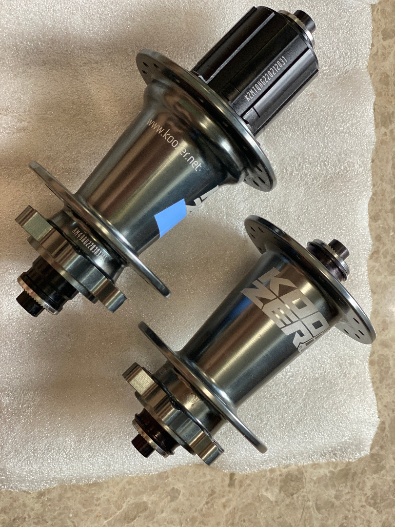 Koozer XM490 pro hubs smooth Titanium Sports Equipment