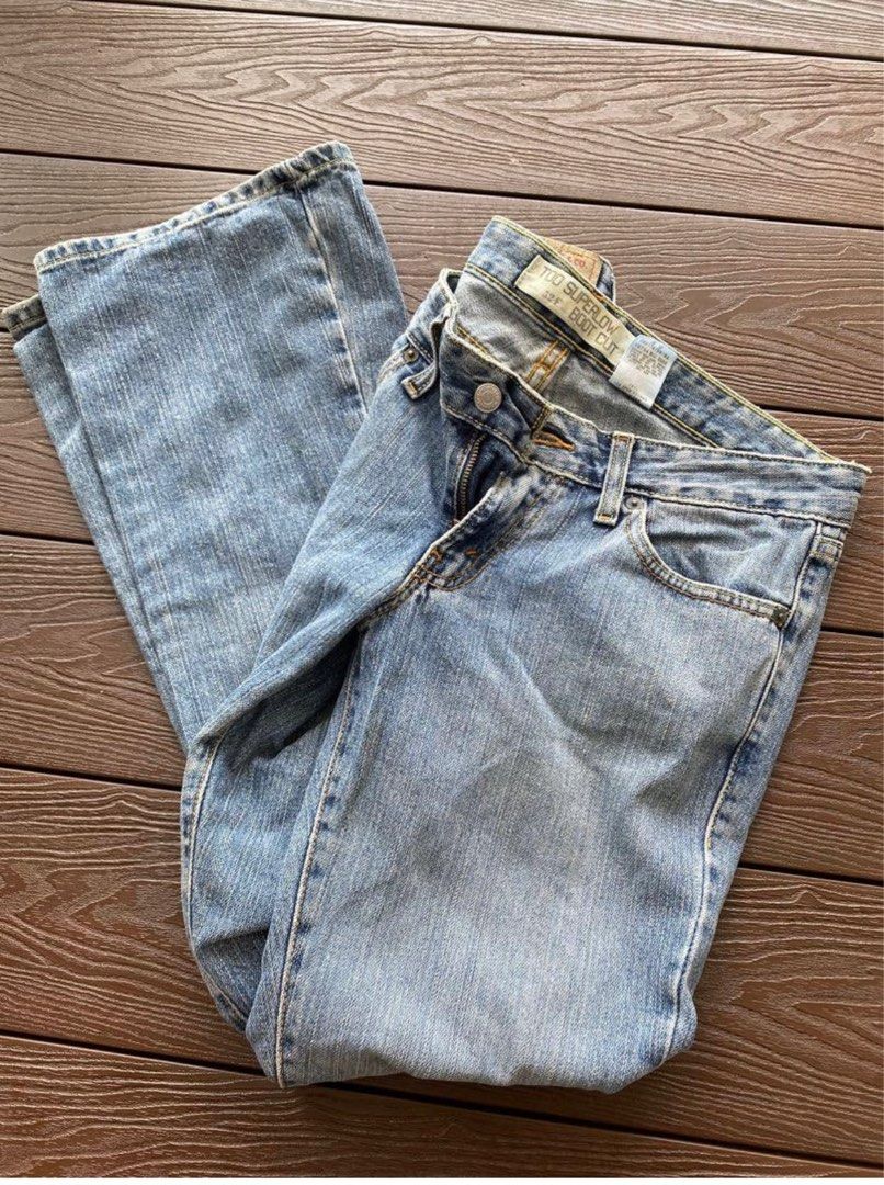 Levi s 524 Women s Fashion Bottoms Jeans Leggings on Carousell