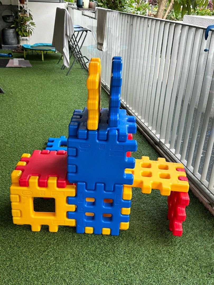 Little tikes large waffle blocks 18 pieces clearance