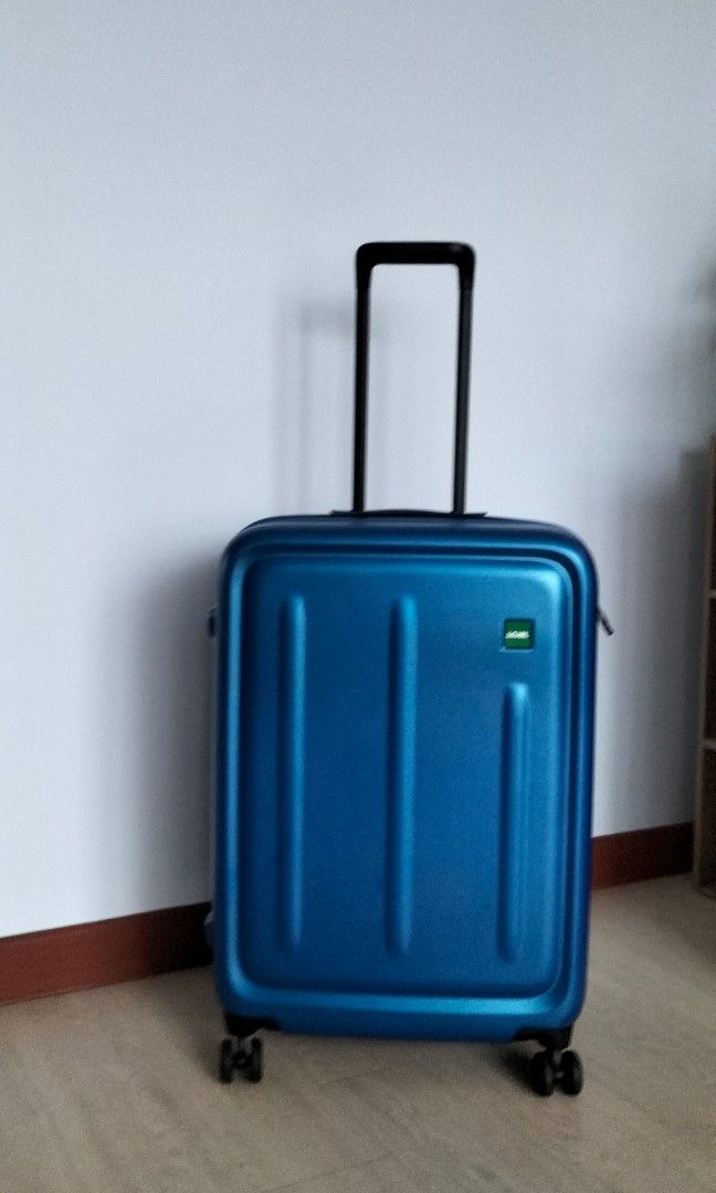 Lojel Strio Upright Spinner Luggage, Hobbies Toys, Travel