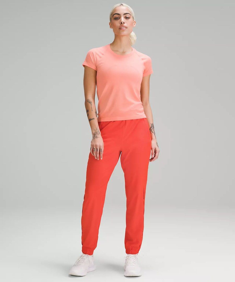 Bnwt lululemon adapted state jogger in size s, Women's Fashion, Activewear  on Carousell