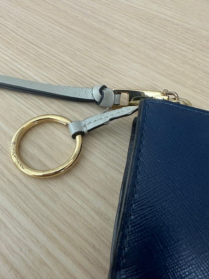 Marc jacobs hotsell wallet keychain