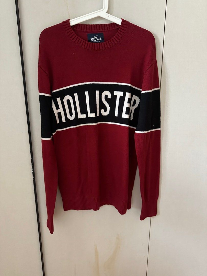 Hollister maroon sweater top