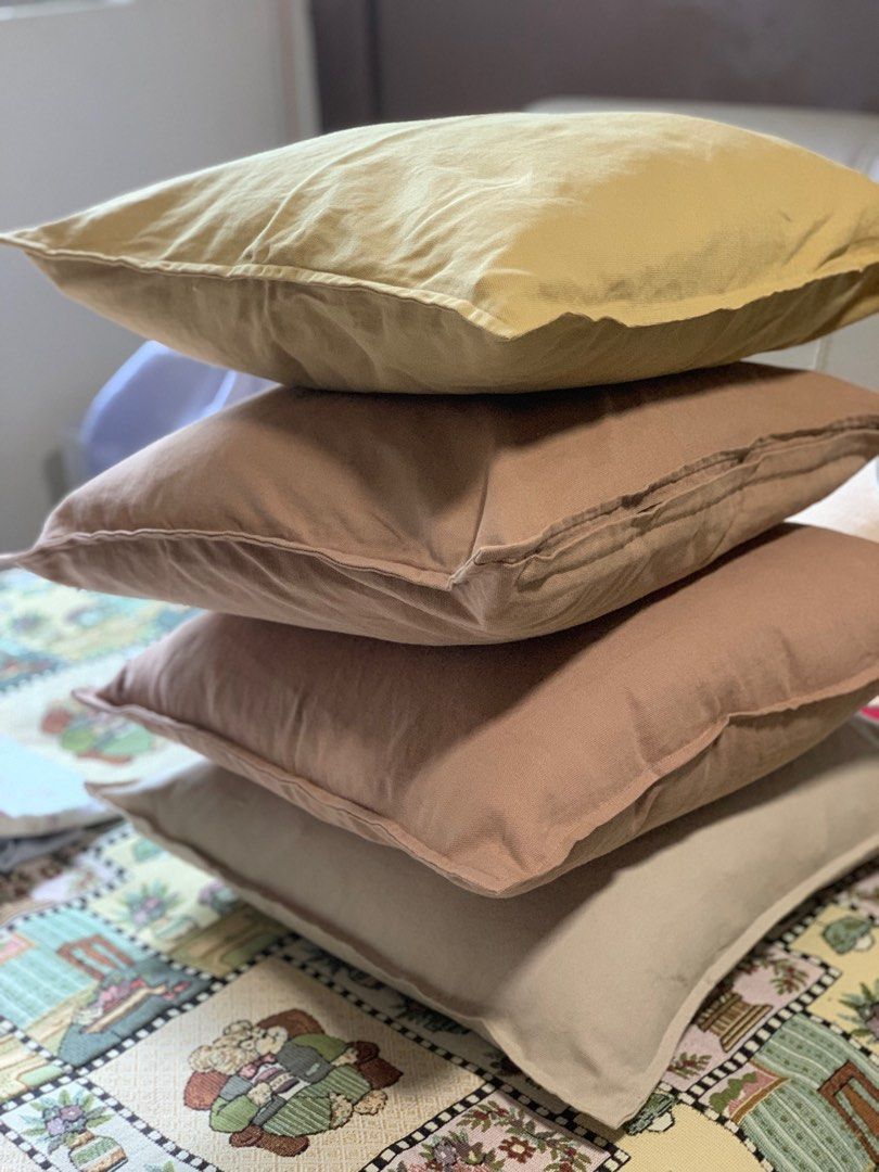 Muji store throw pillow