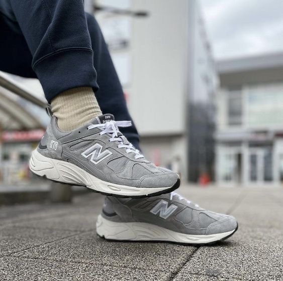 New Balance 878 grey