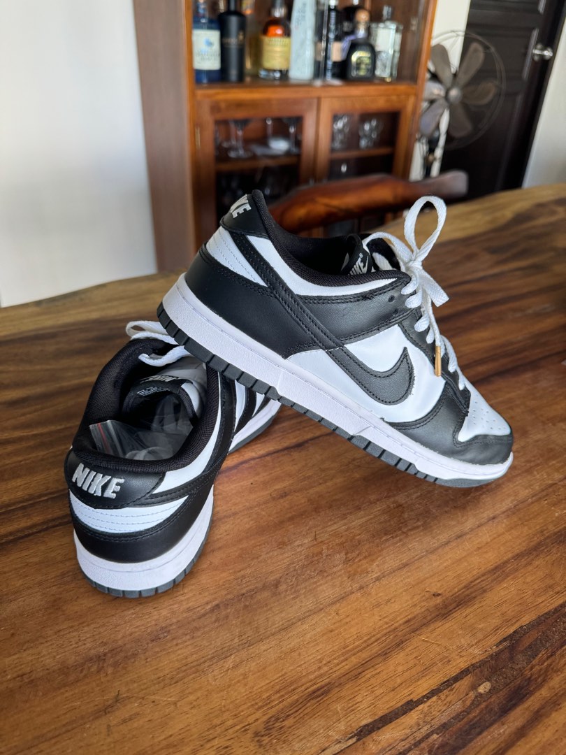 Nike dunks, Men's Fashion, Footwear, Sneakers on Carousell