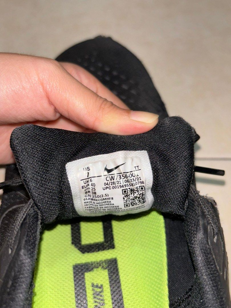 Nike Pegasus, Women's Fashion, Footwear, Sneakers on Carousell