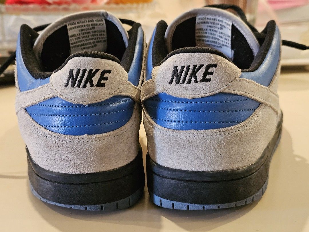 sb dunk thunderstorm