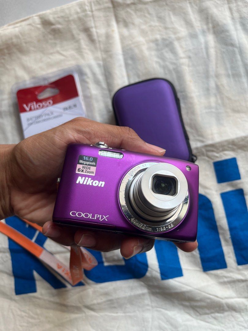 NIKON COOLPIX S2700 PURPLE RARE COLOURWAY, Photography, Cameras on